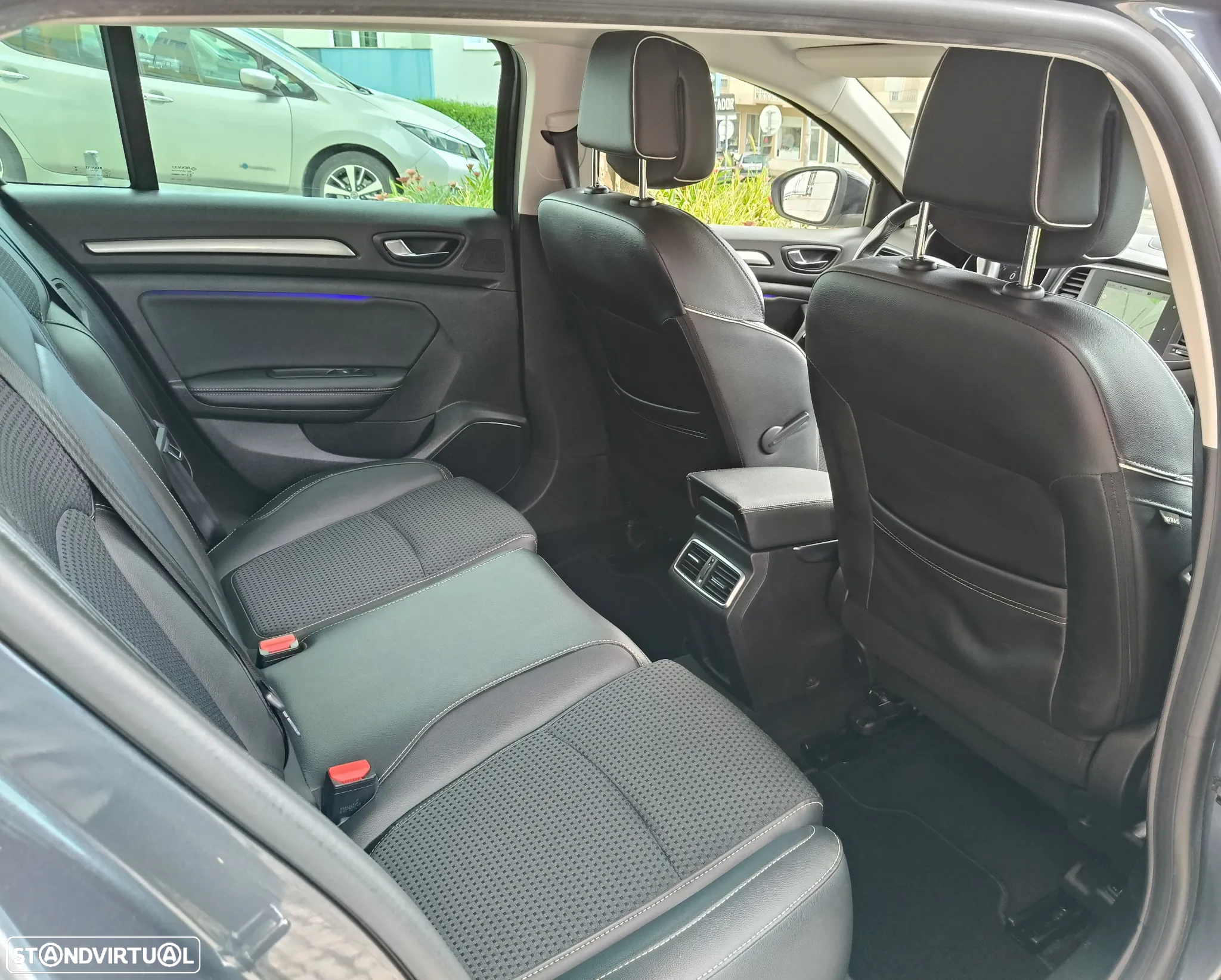 Renault Mégane Sport Tourer 1.5 Blue dCi Bose Edition - 25