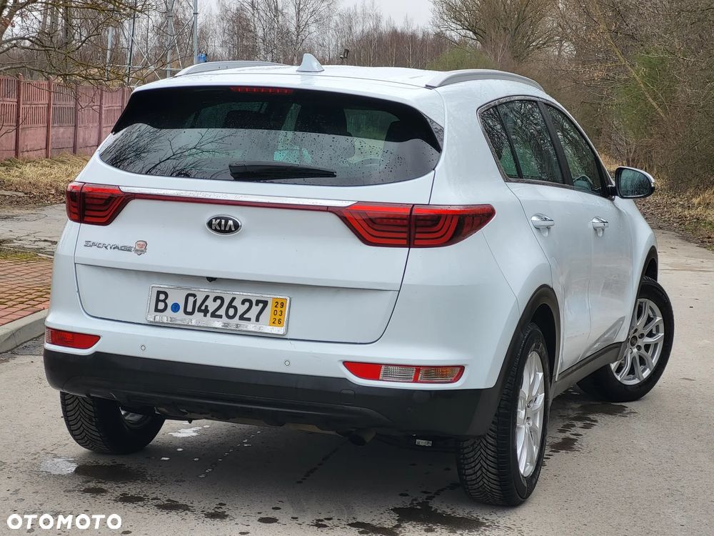 Kia Sportage - 16