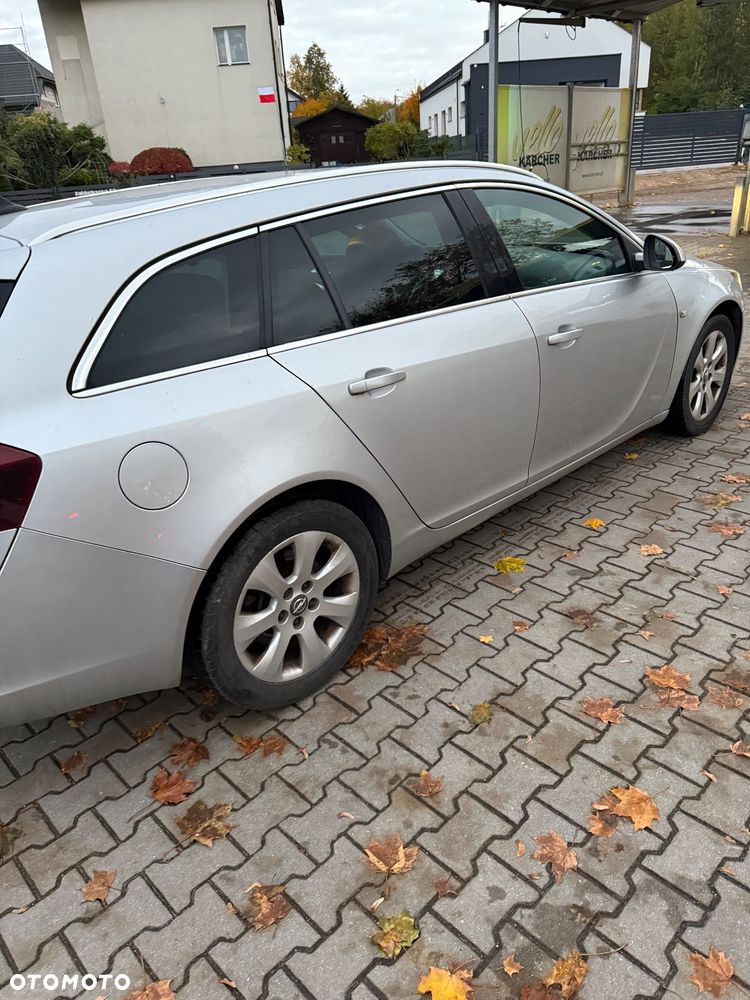 Opel Insignia - 2