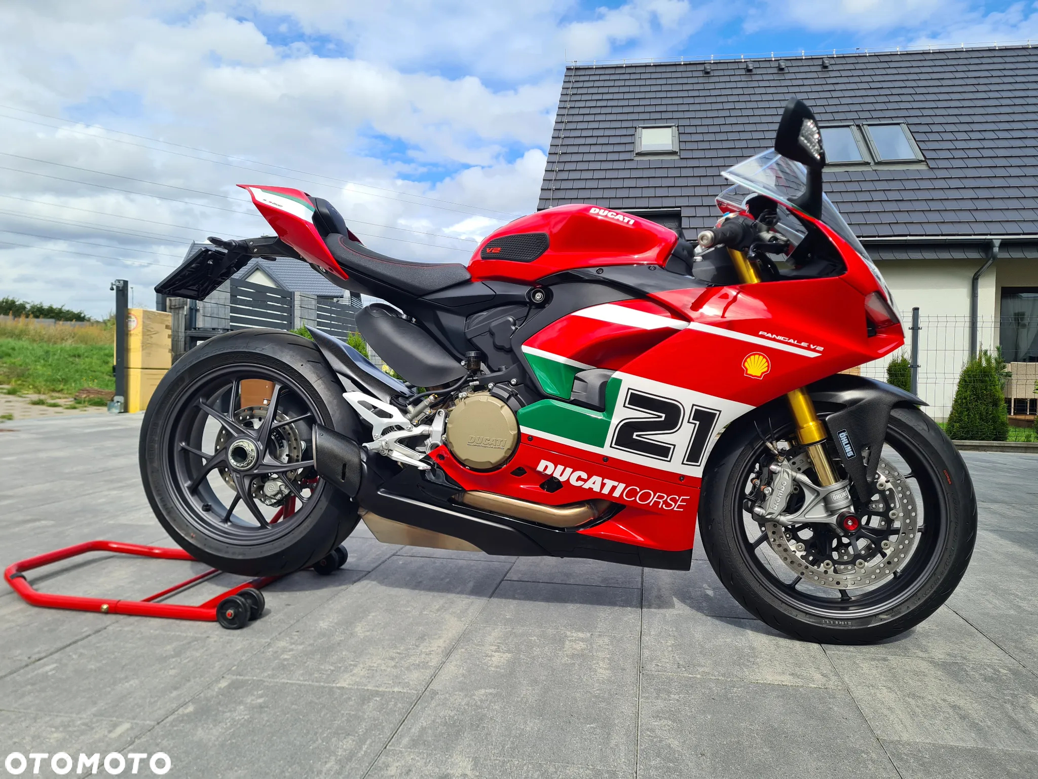 Ducati Panigale V2 - 2