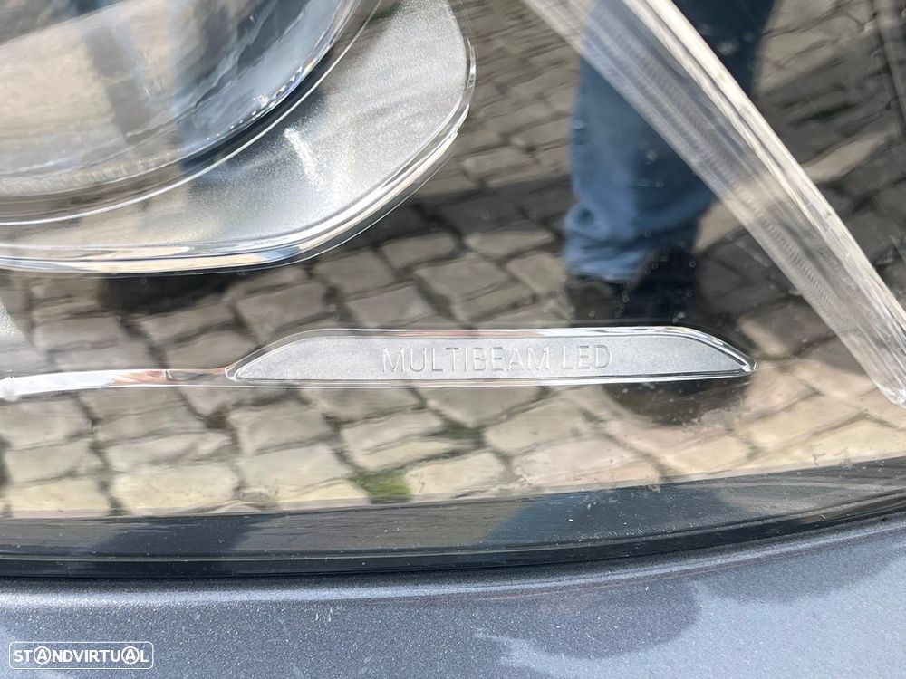 Mercedes-Benz E 300 d AMG Line 7L - 22