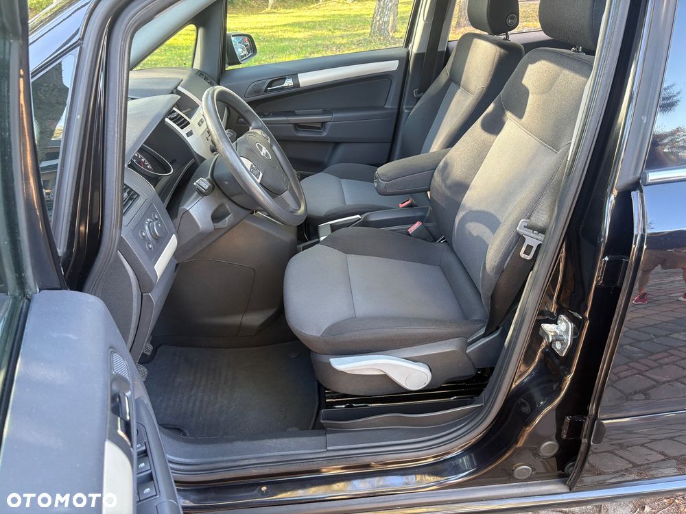 Opel Zafira 1.8 Easytronic Sport - 34