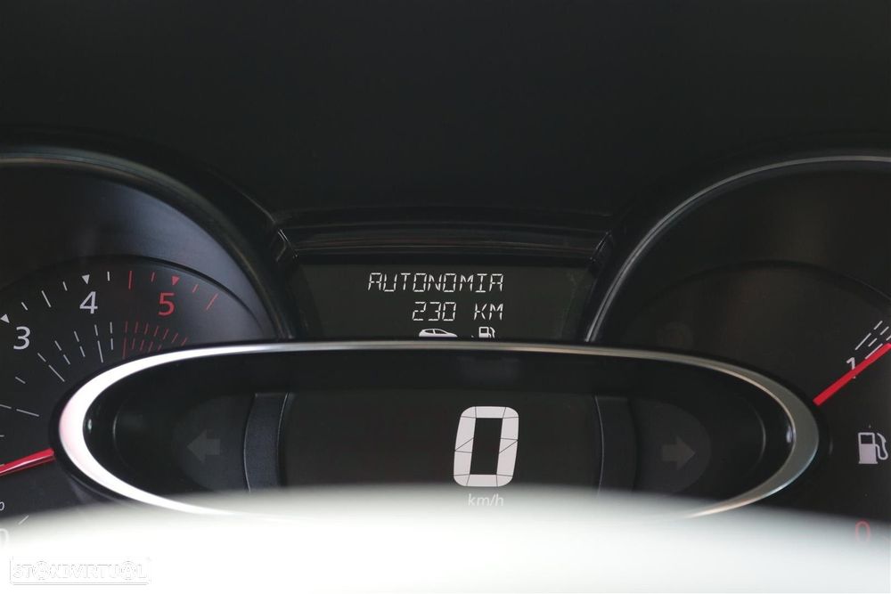Renault Clio Van 1.5 DCI Zen S/S - 32