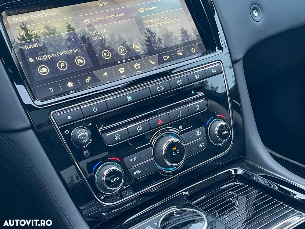 Jaguar XJ 3.0 V6 Diesel XJ50 - 12