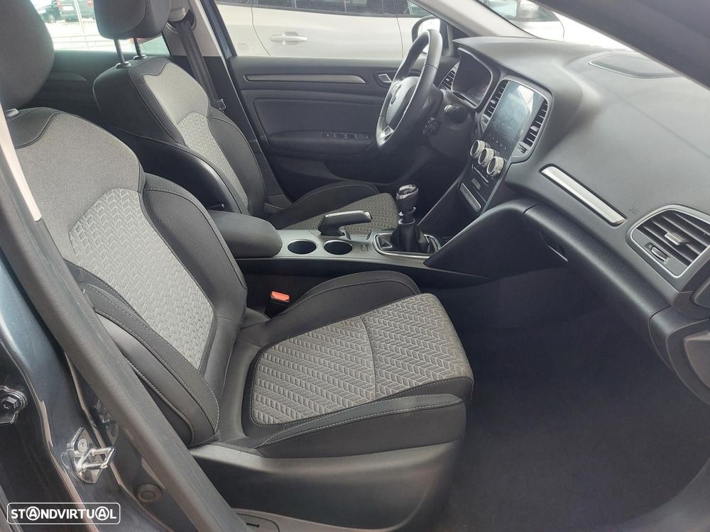 Renault Mégane Sport Tourer 1.5 Blue dCi Limited - 40