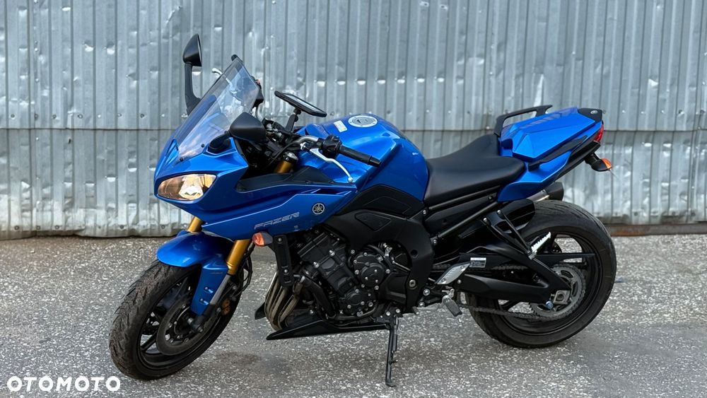 Yamaha FZ8 - 7