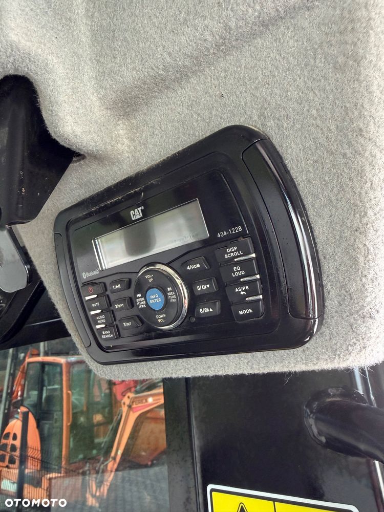 Caterpillar 304E2 - 17