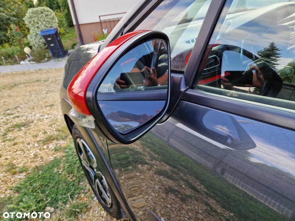 Citroën C3 Pure Tech 110 S&S EAT6 SHINE - 8