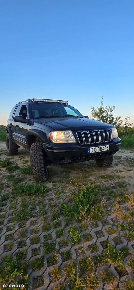 Jeep Grand Cherokee - 13