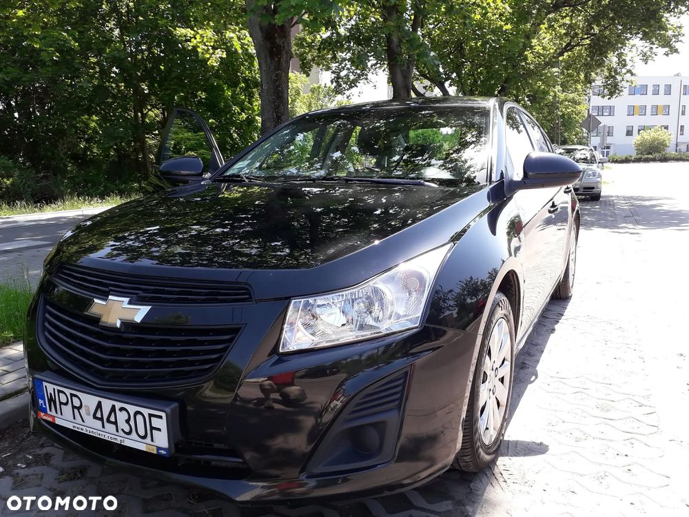 Chevrolet Cruze 1.8 LS+ - 3
