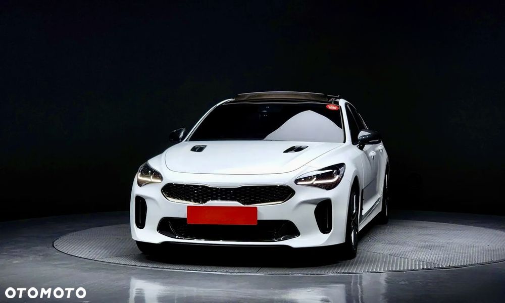 Kia Stinger 3.3 T-GDI AWD GT - 3