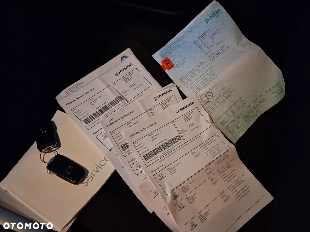 Honda Accord 2.0 Executive - 36