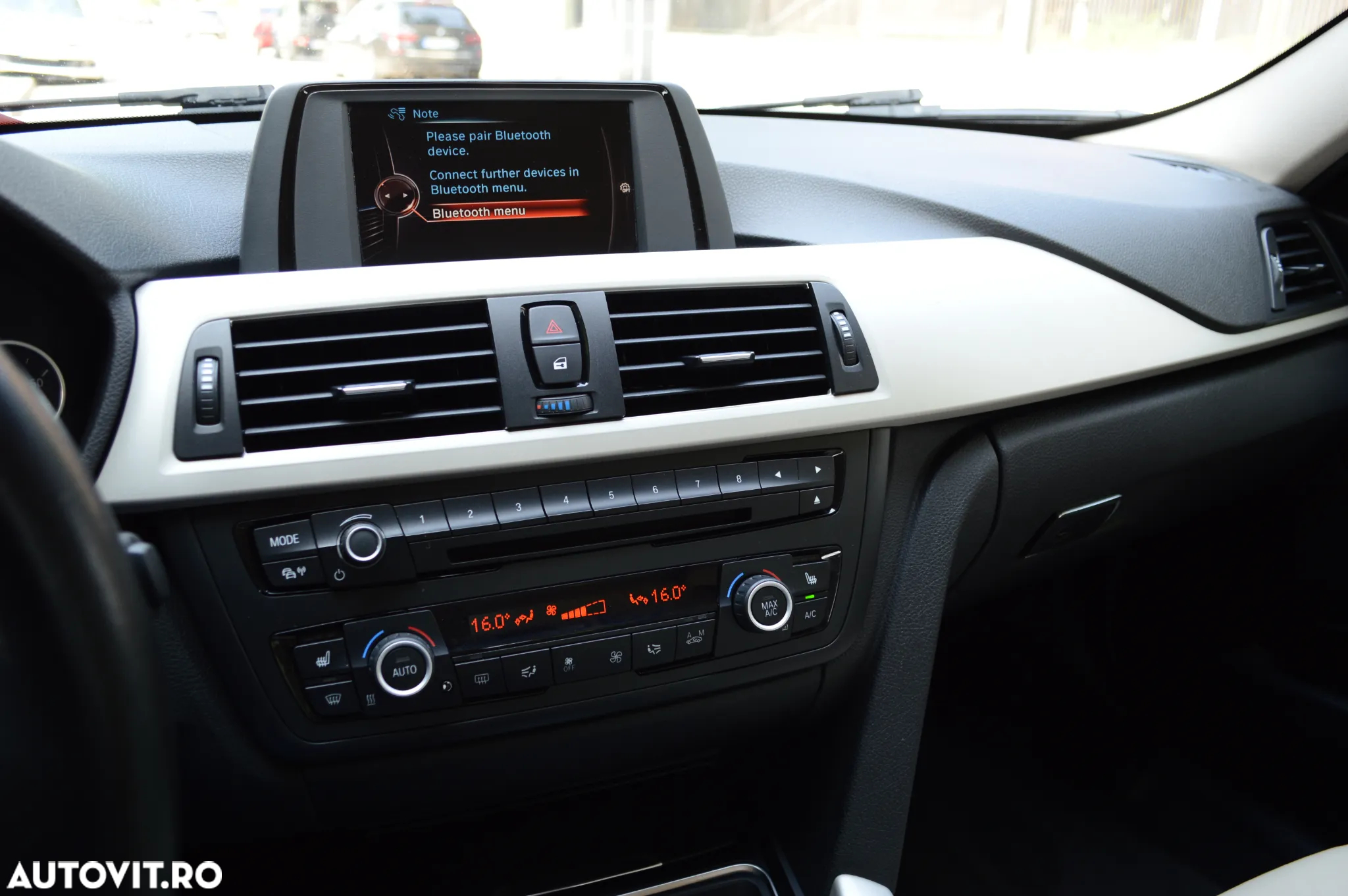 BMW Seria 3 320d Efficient Dynamic Edition Aut. - 24
