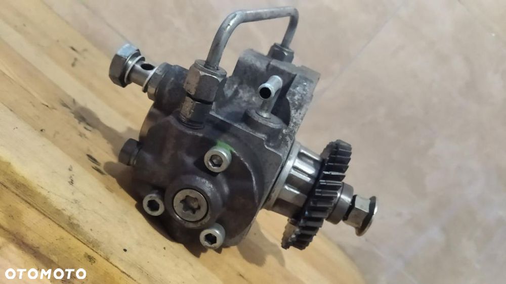POMPA WTRYSKOWA SUBARU LEGACY V 2940001080 - 2