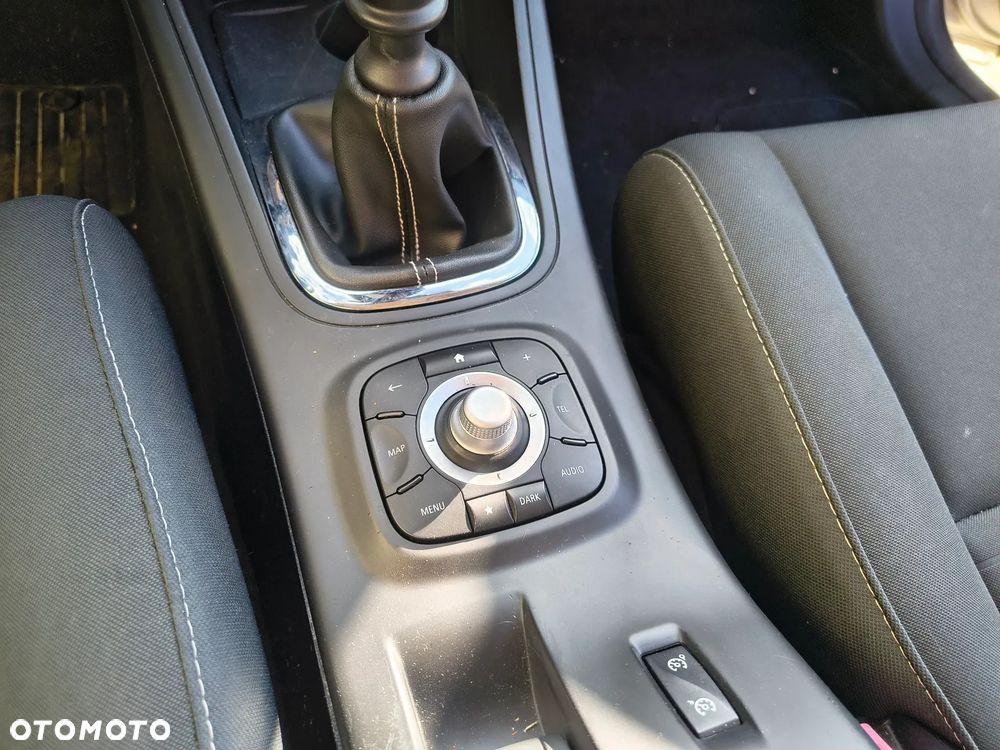 Renault Megane 1.2 16V TCe Energy Limited - 24