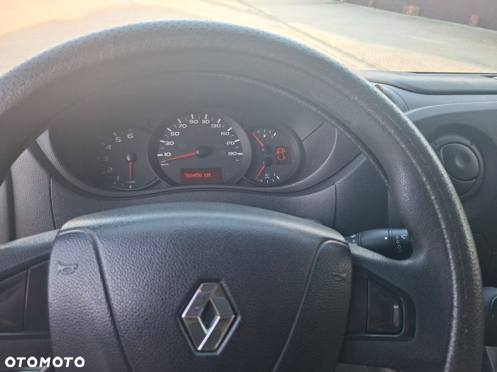 Renault Master - 11