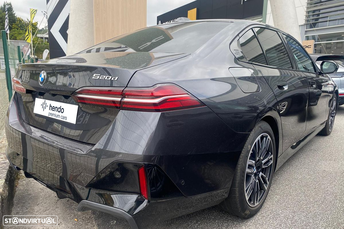 BMW 520 d Pack Desportivo M - 3