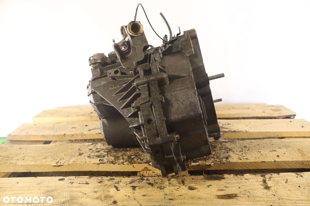 SKRZYNIA 6 BIEGOWA INSIGNIA A LIFT 2.0CDTI OPEL C - 3