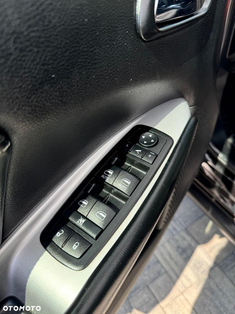 Fiat Freemont 2.0 Multijet 16V DPF Automatik Allrad Black Code - 31