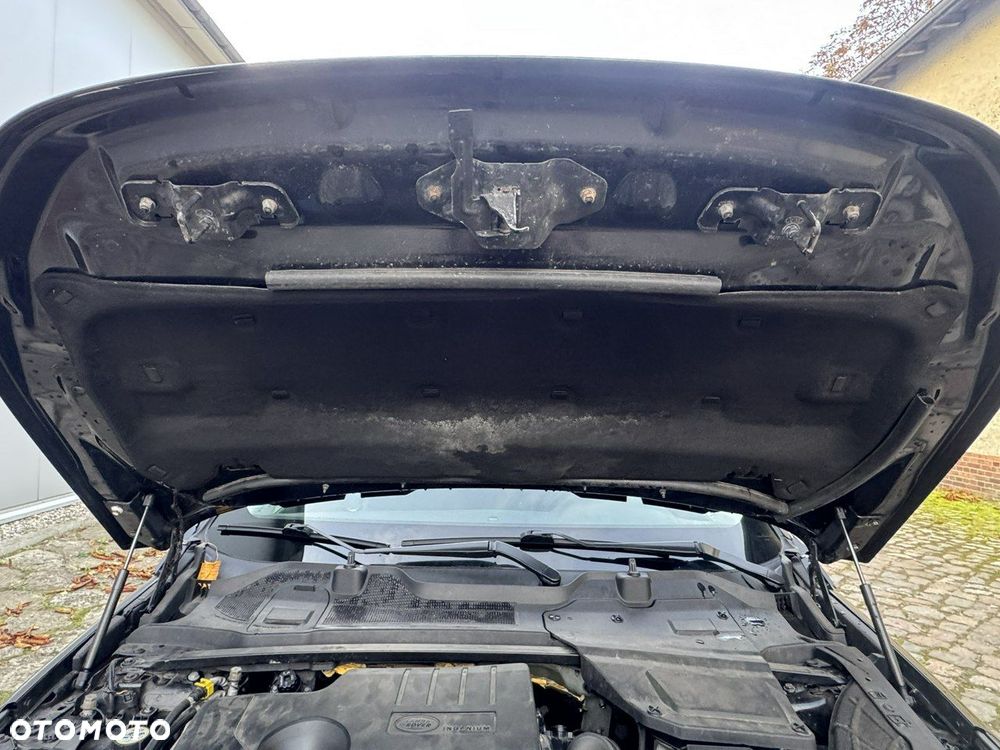 Land Rover Discovery Sport 2.0 D180 R-Dynamic HSE - 30