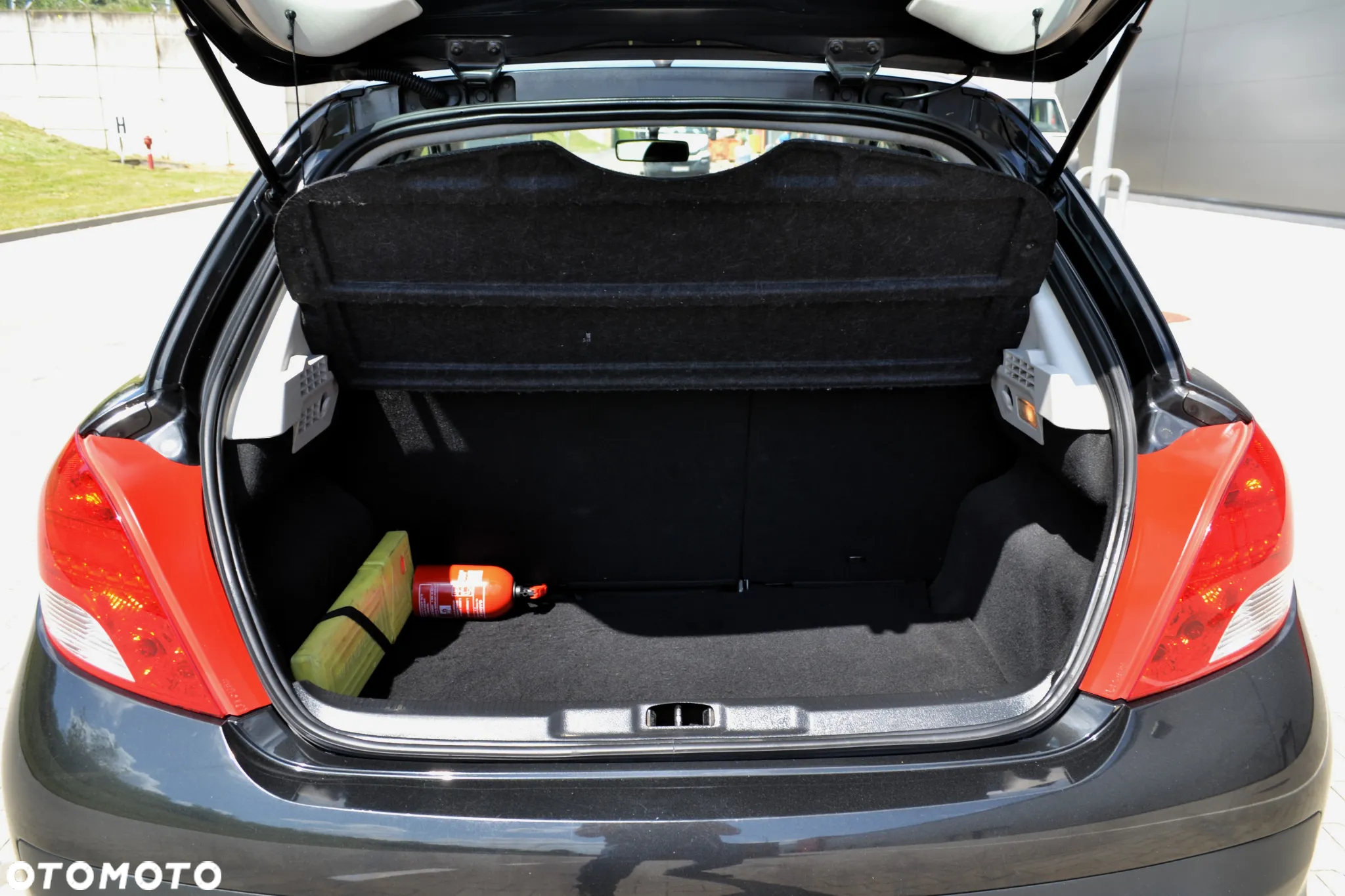 Peugeot 207 1.4 Sportium - 31