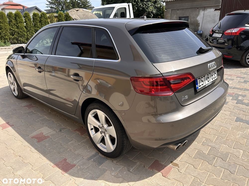 Audi A3 Sportback - 4