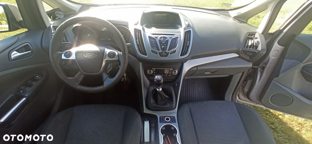 Ford Grand C-MAX 2.0 TDCi Edition - 17