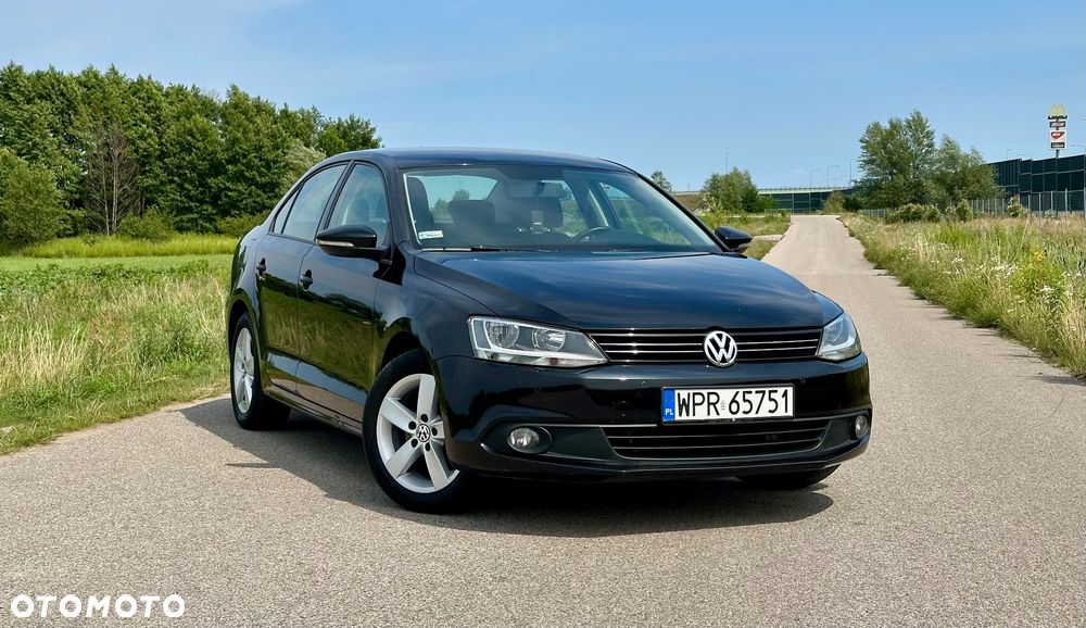 Volkswagen Jetta 1.4 TSI Comfortline - 13