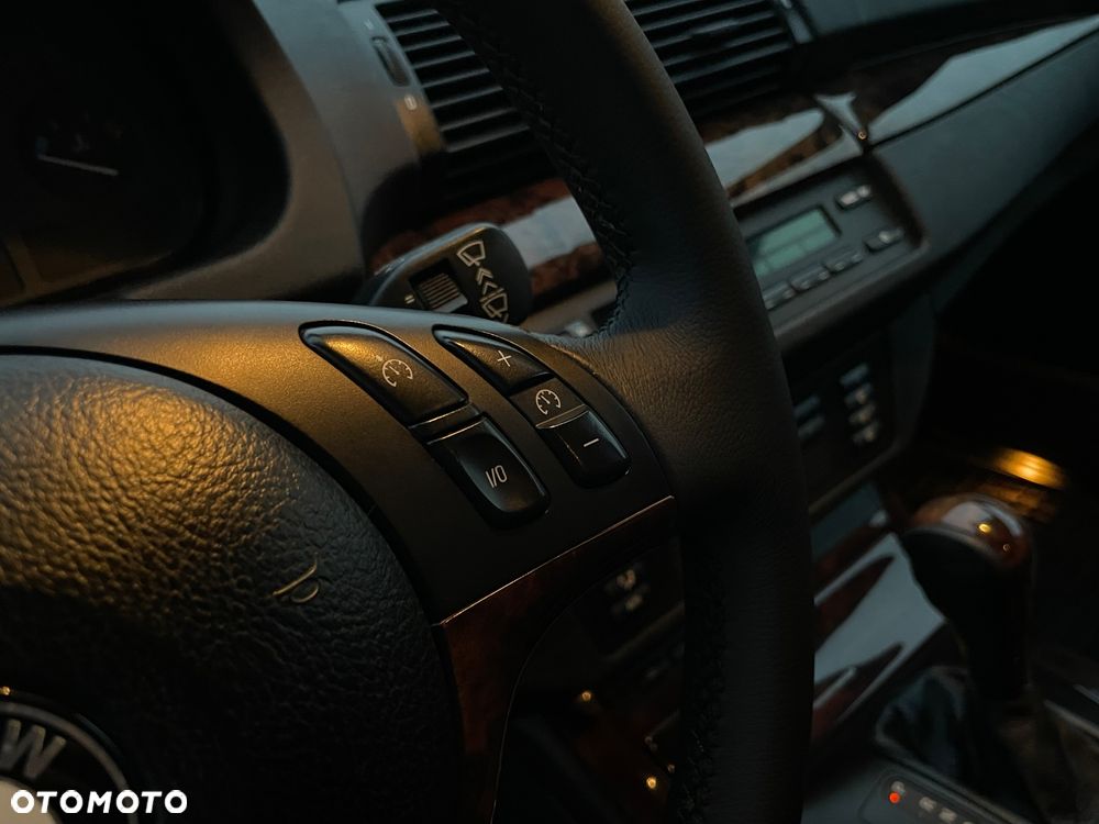 BMW X5 3.0 i Edition Exclusive Sport - 22