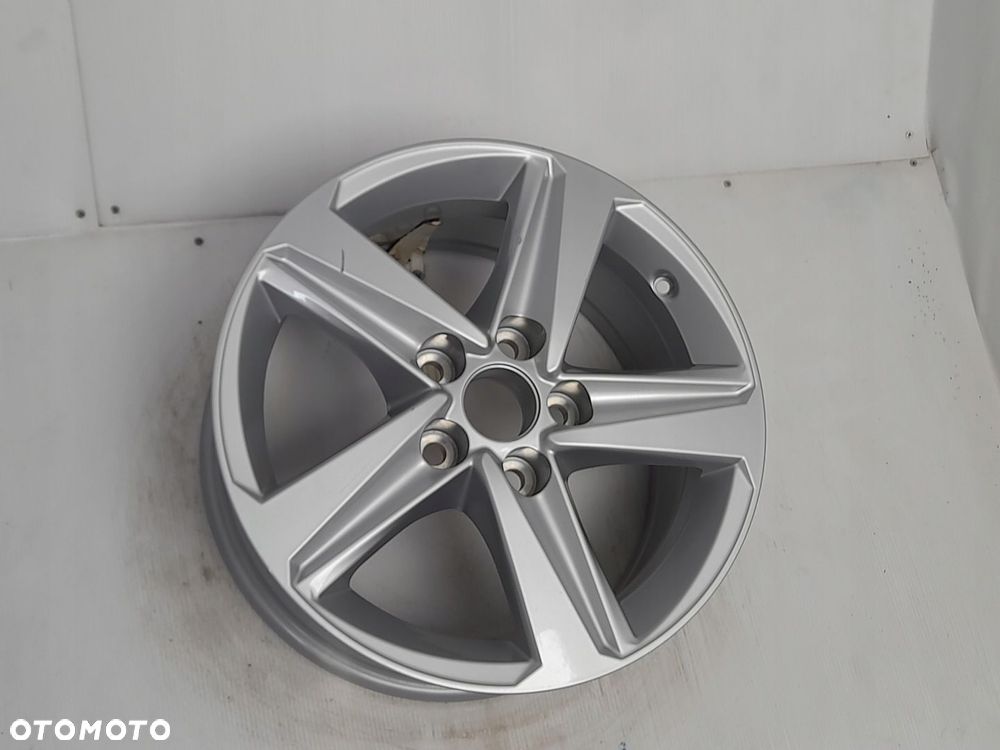 Felgi aluminiowe Toyota OE COROLLA XI XII / RAV 4 7.0" x 16" 5x114.3 ET 40 - 4
