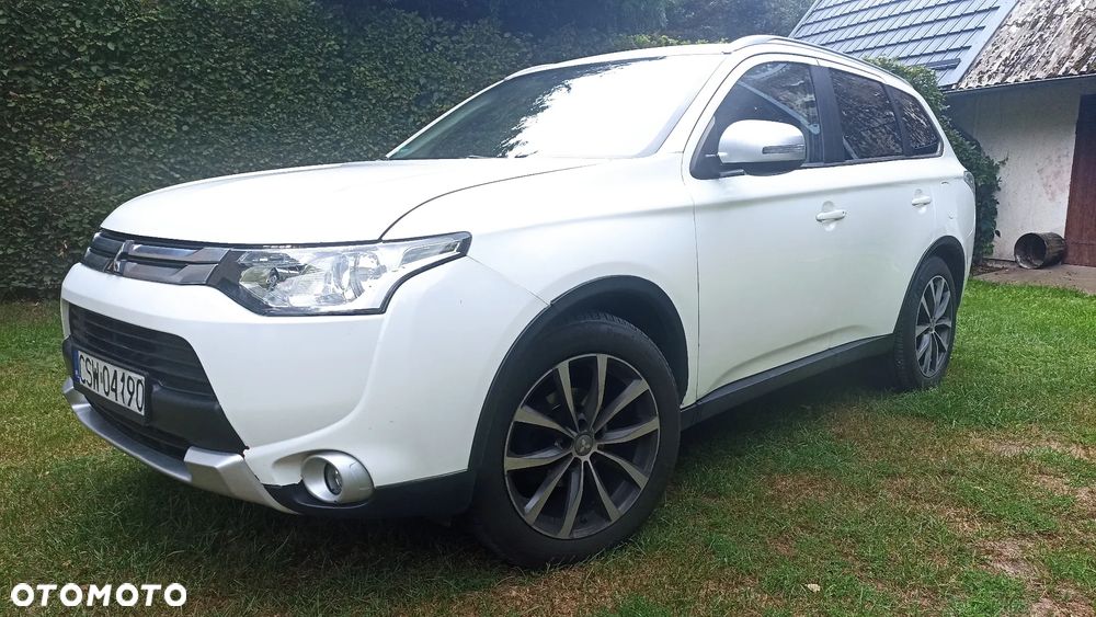 Mitsubishi Outlander 2.2 DID Instyle Navi - 1