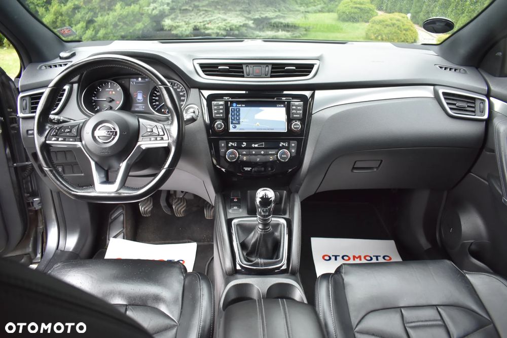 Nissan Qashqai 1.6 dCi TEKNA+ - 8