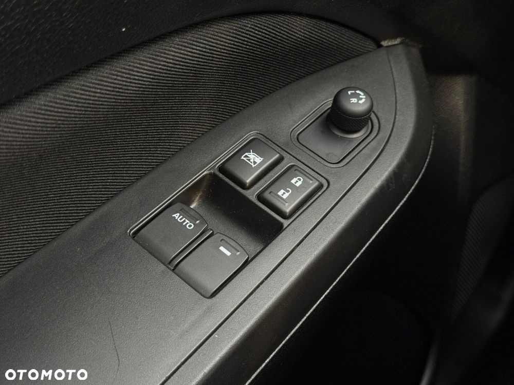 Suzuki Vitara 1.0 Boosterjet Comfort 2WD - 26