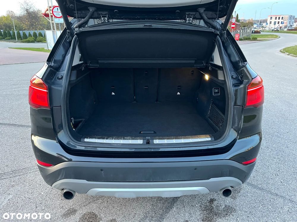 BMW X1 sDrive20i xLine - 7