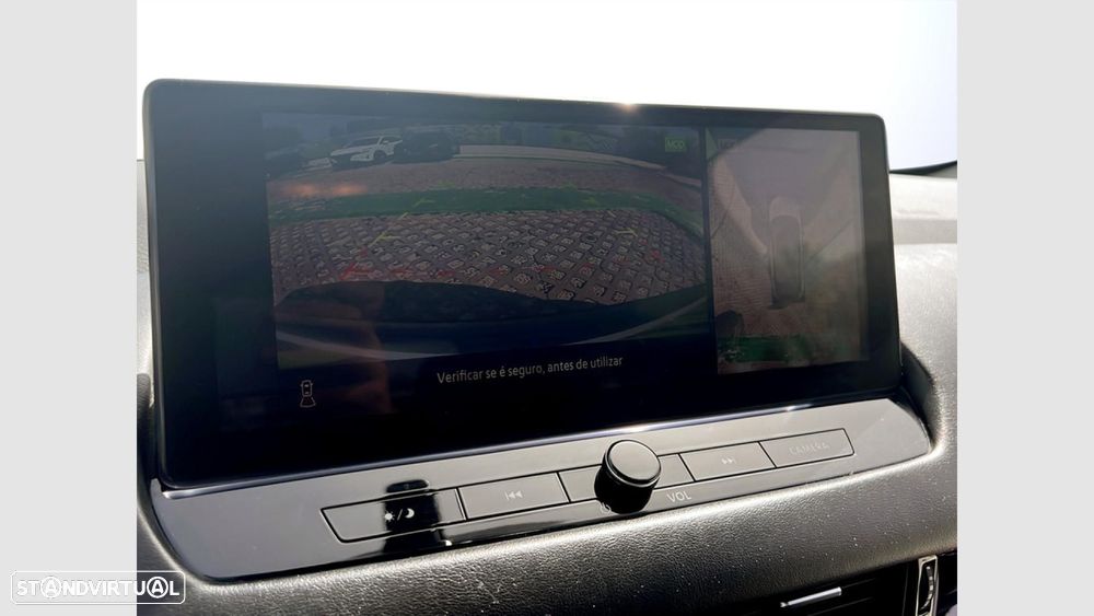 Nissan Qashqai 1.3 DIG-T N-Connecta - 22