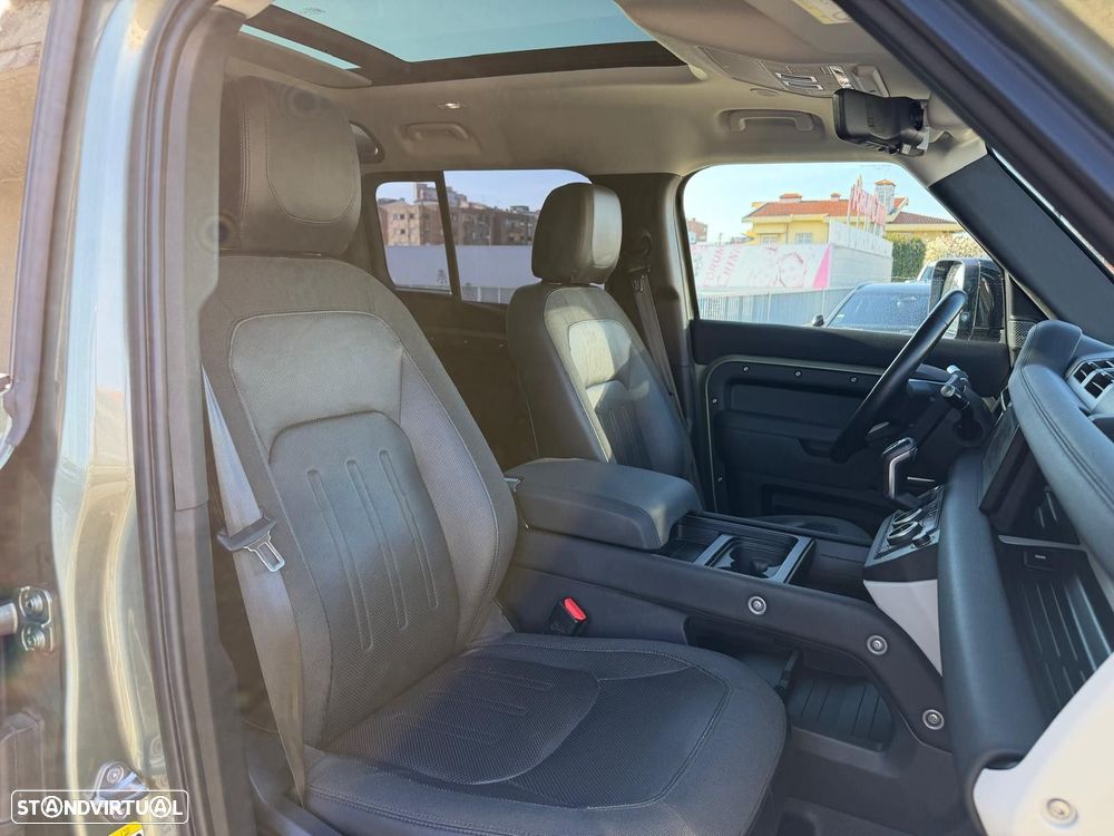 Land Rover Defender 2.0 D 110 AWD S - 20