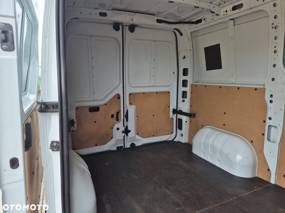 Opel Movano - 21