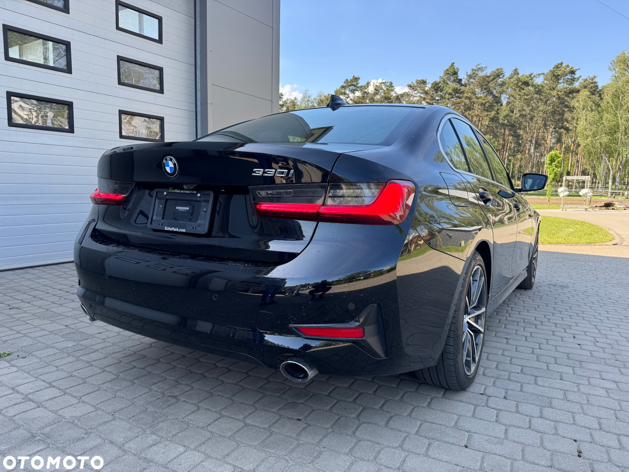 BMW Seria 3 330i - 2