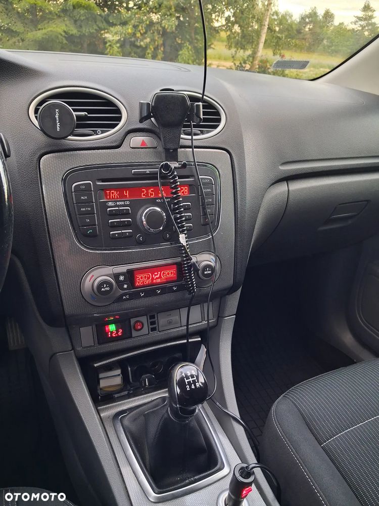 Ford Focus 1.8 TDCi Trend - 4