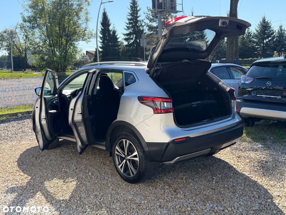 Nissan Qashqai - 14