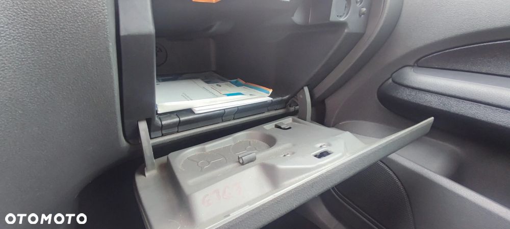 Ford Focus 1.6 Sport - 20