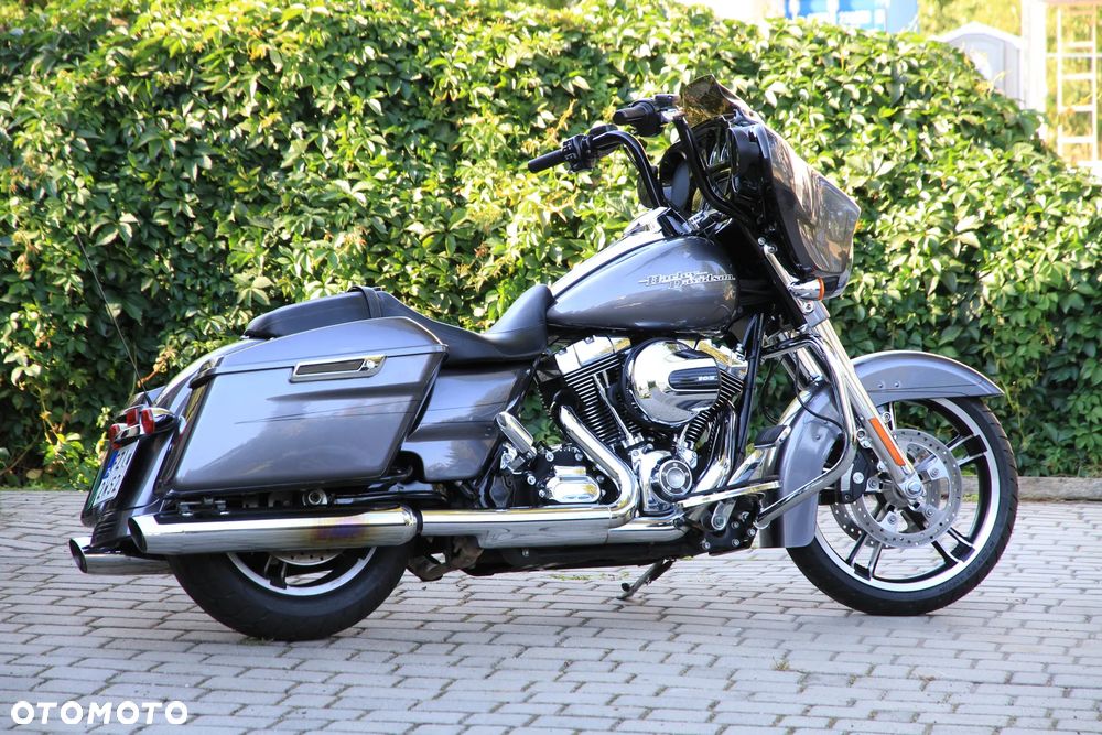 Harley-Davidson Touring Street Glide - 6