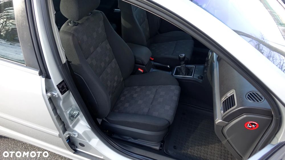 Opel Vectra 1.8 GTS - 14