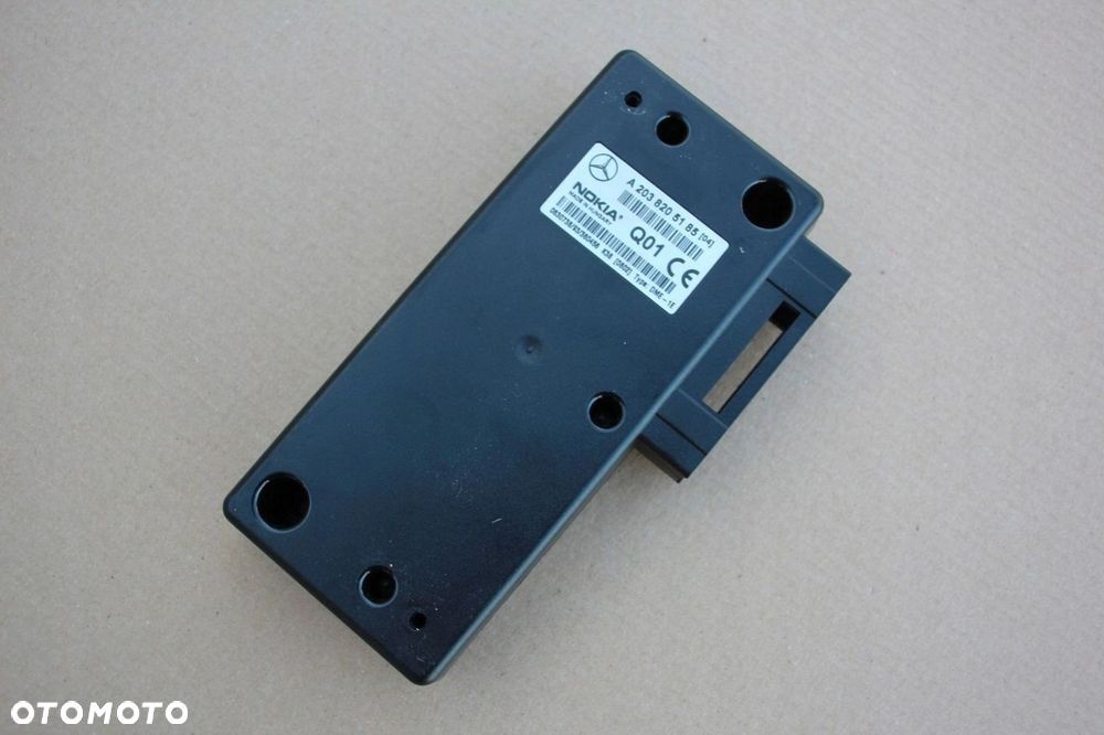 Moduł sterownik telefonu mercedes 2038205185 - 1