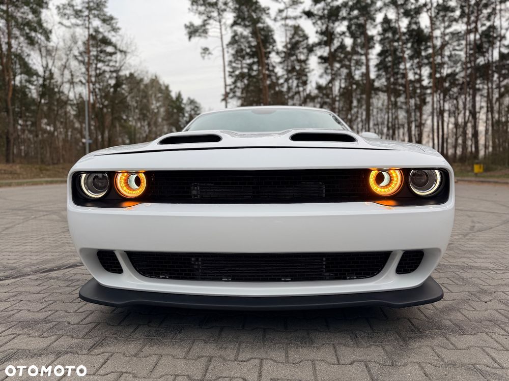 Dodge Challenger 6.2 Hellcat - 1
