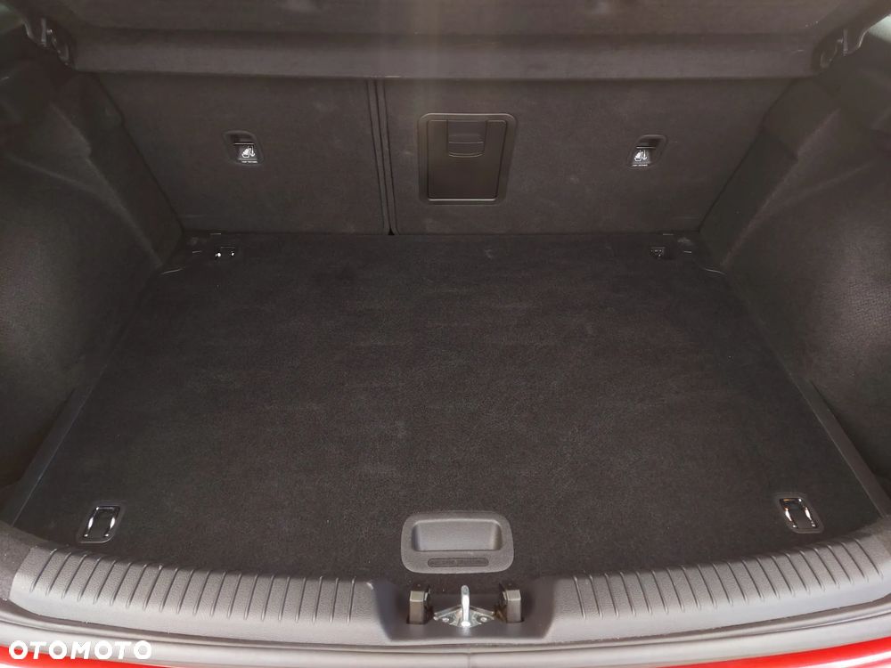 Hyundai i30 1.4 T-GDI Premium - 40