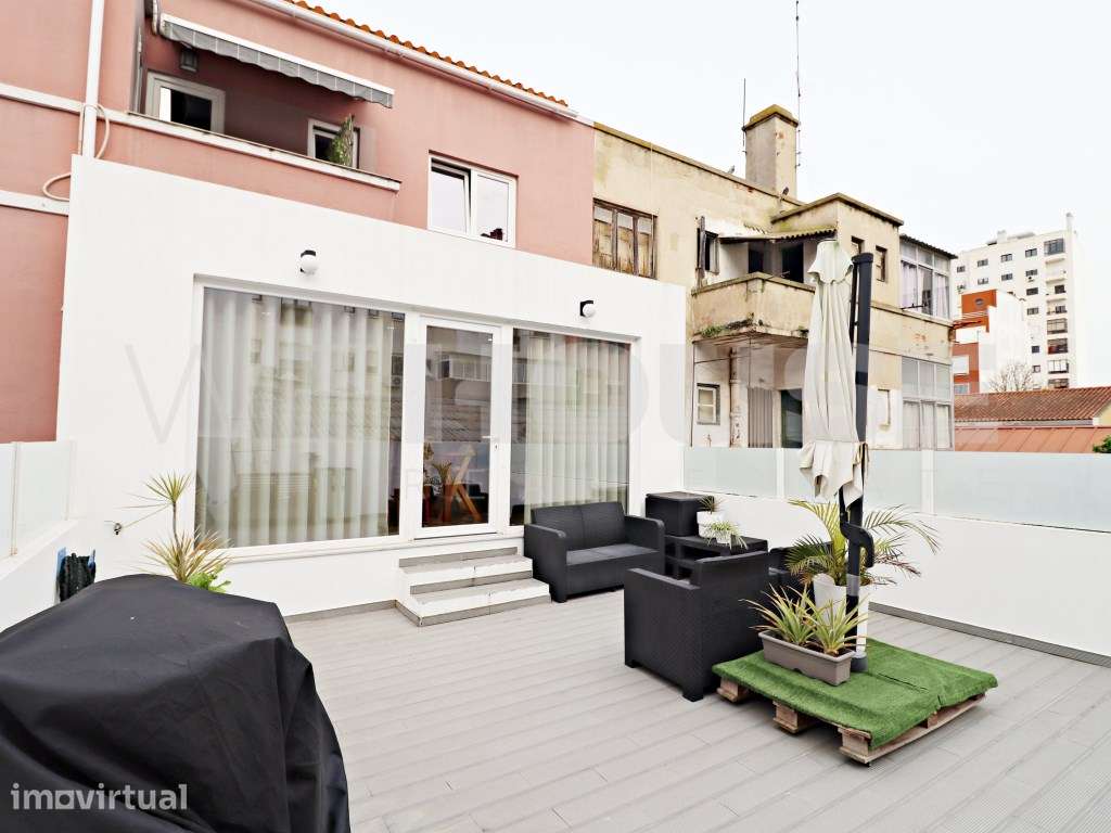 Apartamento T2 +1Centro BARREIRO com Terraço de 34m2 e Excelentes Á... - Grande imagem: 4/37