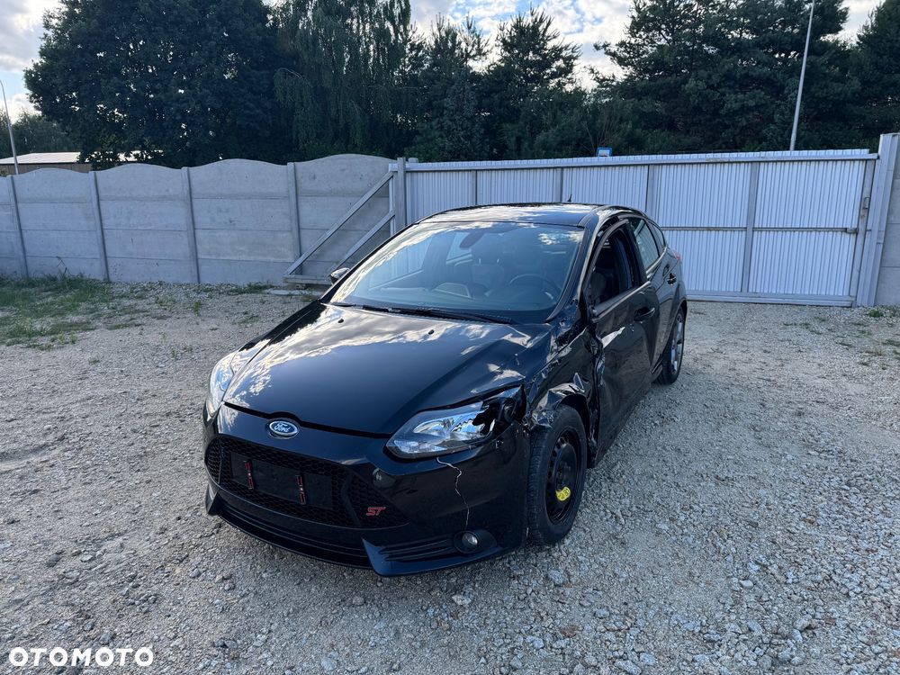Ford Focus 2.0 EcoBoost ST - 5