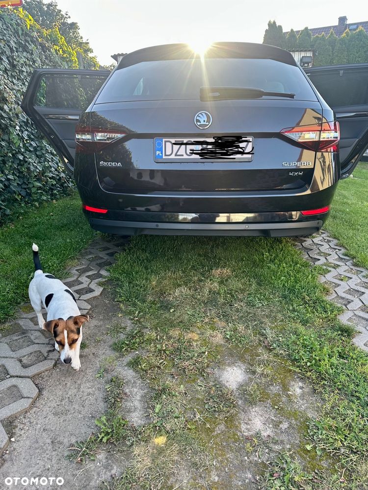 Skoda Superb 2.0 TDI 4x4 DSG L&K - 20