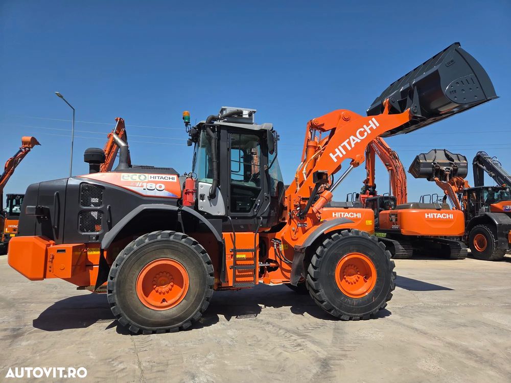 Hitachi ZW180-6, 2019, 6.049h, FULL OPTION, Gresare automataz, Cupa NOUA 3mc, anvelope L5 90% bune, Cantar, Joystick, inst hidr suplimentara, Masa operationala 17t, motor 129kW, basculeaza la 4m,Camera spate,Posibilitate leasing 3 ani-PROMOTIE -96900 EUR+Tva - 1